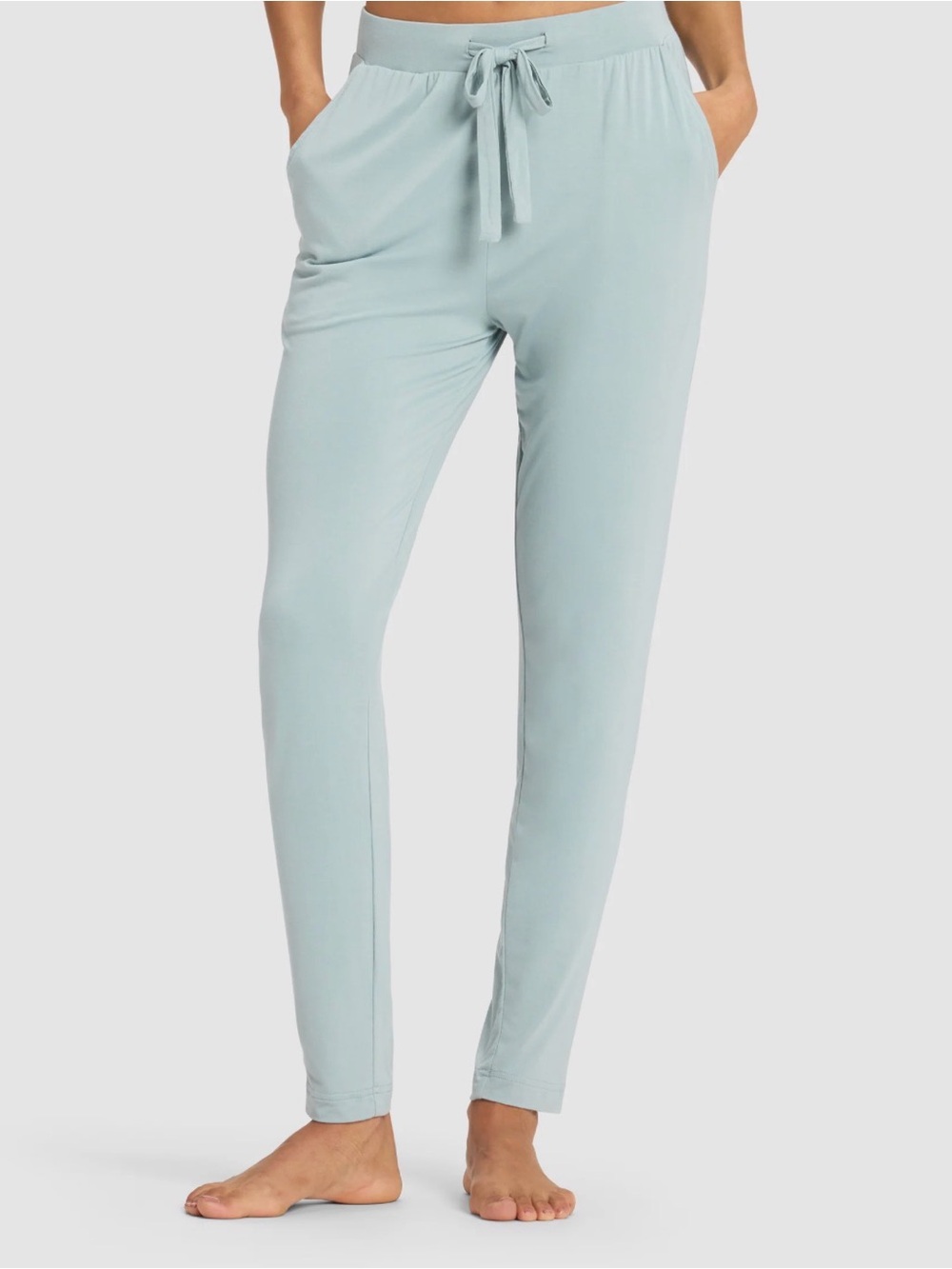 Cozy Earth Women’s Bamboo Stretch-Knit Tapered Pant in Powder Blue Size Large